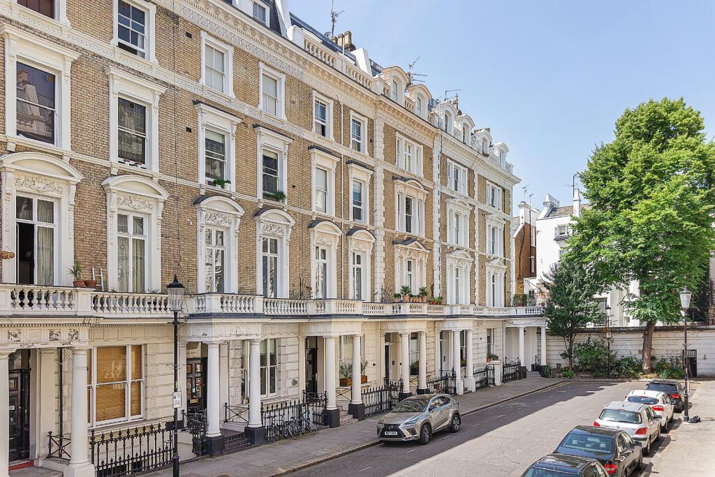 Main image of property: Clanricarde Gardens,
Notting Hill, W2