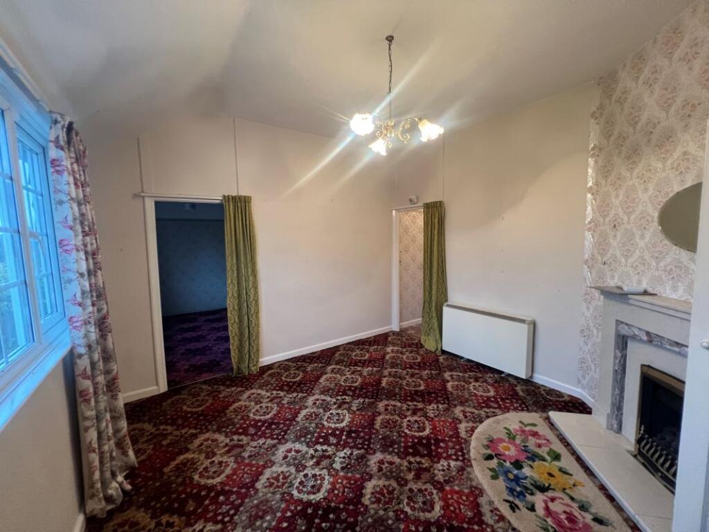 House in Stoke-on-Trent - View 5