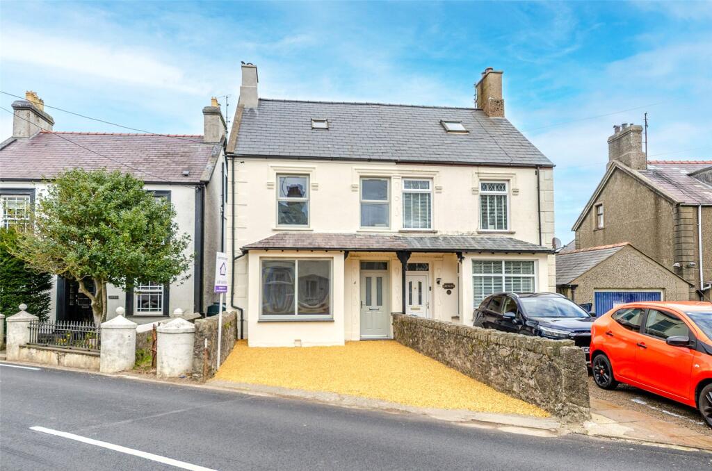 Main image of property: Lon Uchaf, Morfa Nefyn, Pwllheli, Gwynedd, LL53