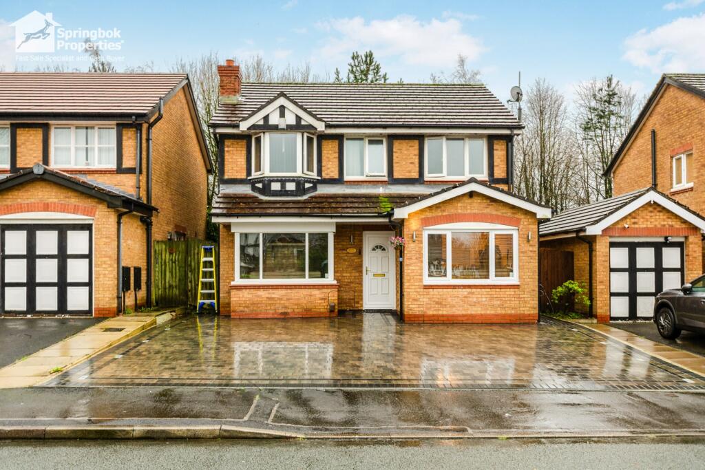 4-bed detached on Stonehaven, Bolton, Greater Manchester, £345,000
