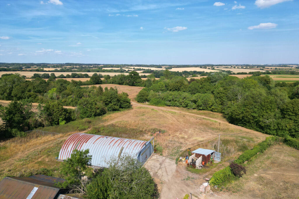 House in Babergh, Monks Eleigh - More