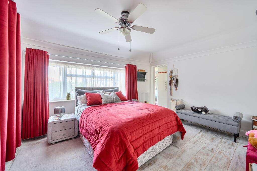 House in Epsom and Ewell, Epsom - View 4