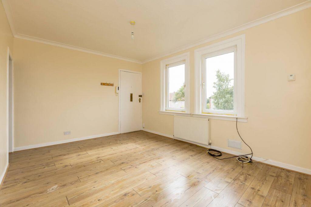 Apartment in Edinburgh - View 3