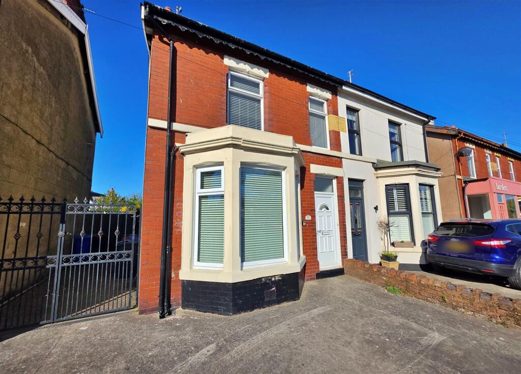 Main image of property: Fleetwood Road North, Thornton-Cleveleys