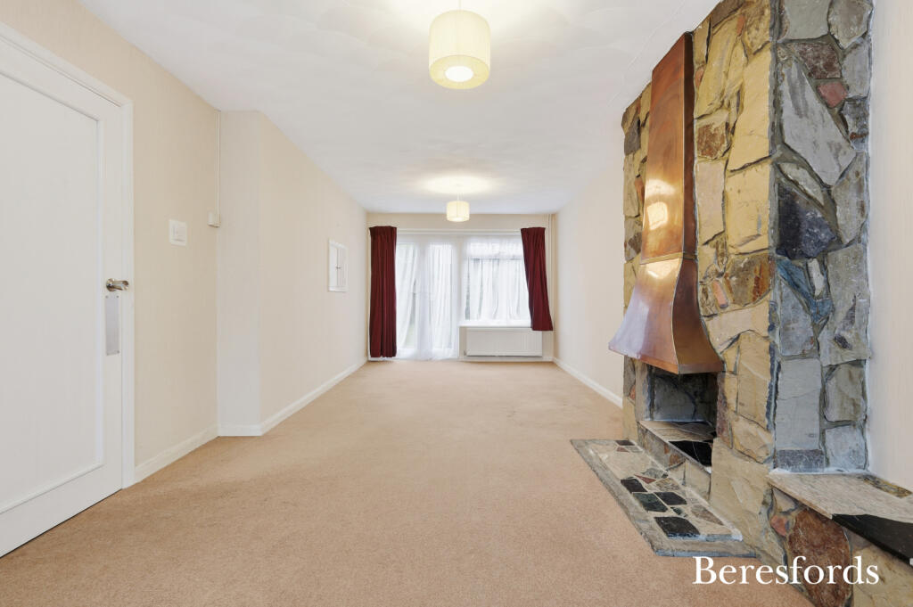 Fern Close, Billericay, CM12 photo 4