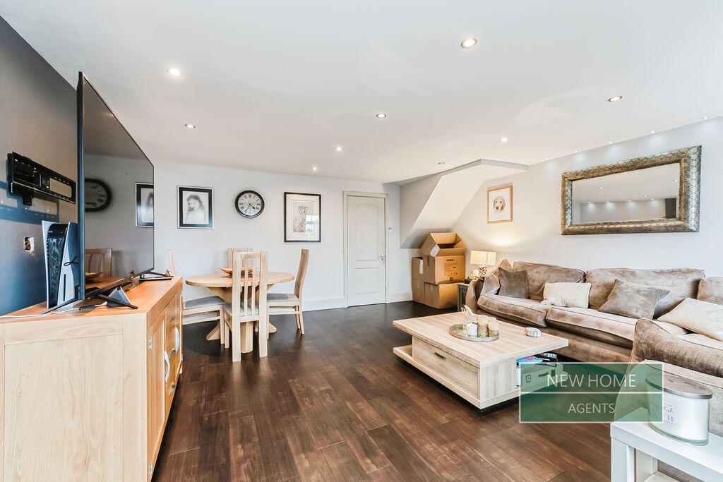 Ashdale Drive, Birmingham, B14 4TX photo 4