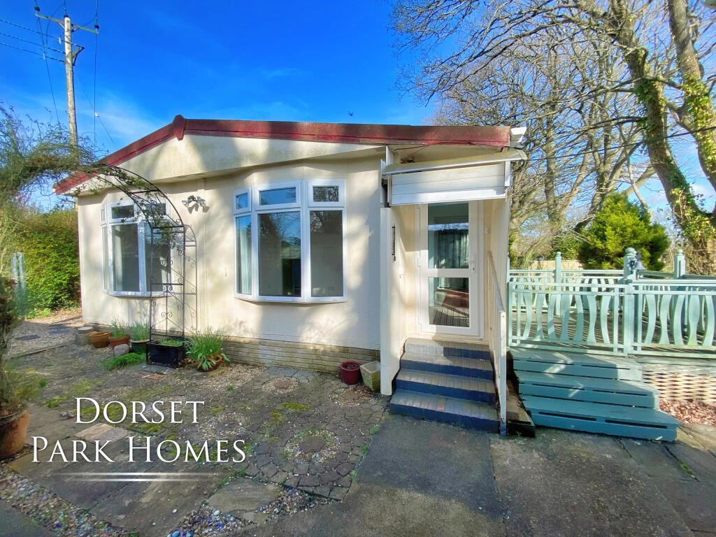 Main image of property: Hillbury Road, Alderholt, Fordingbridge, Hampshire