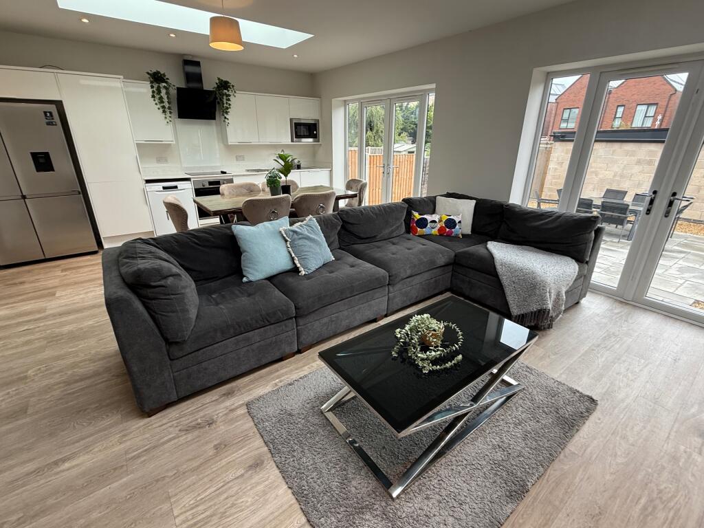 House in Nottingham - View 2