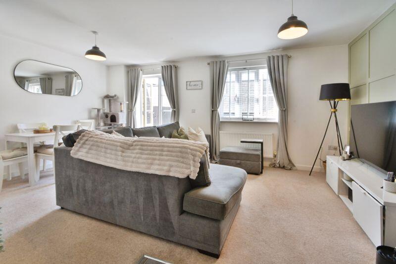 House in Cotswold, Kingshill Meadow, Cirencester - View 2