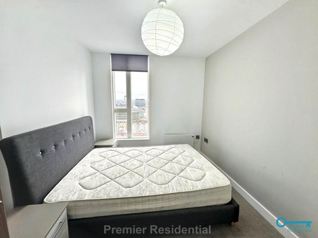 Apartment in Manchester, First Street, City Centre - More