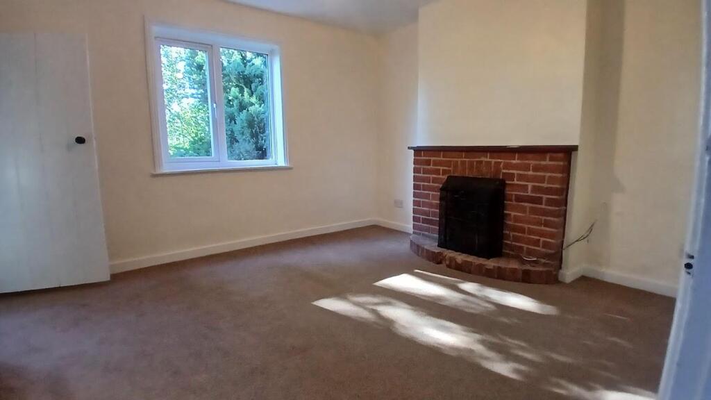House in Ipswich - View 4