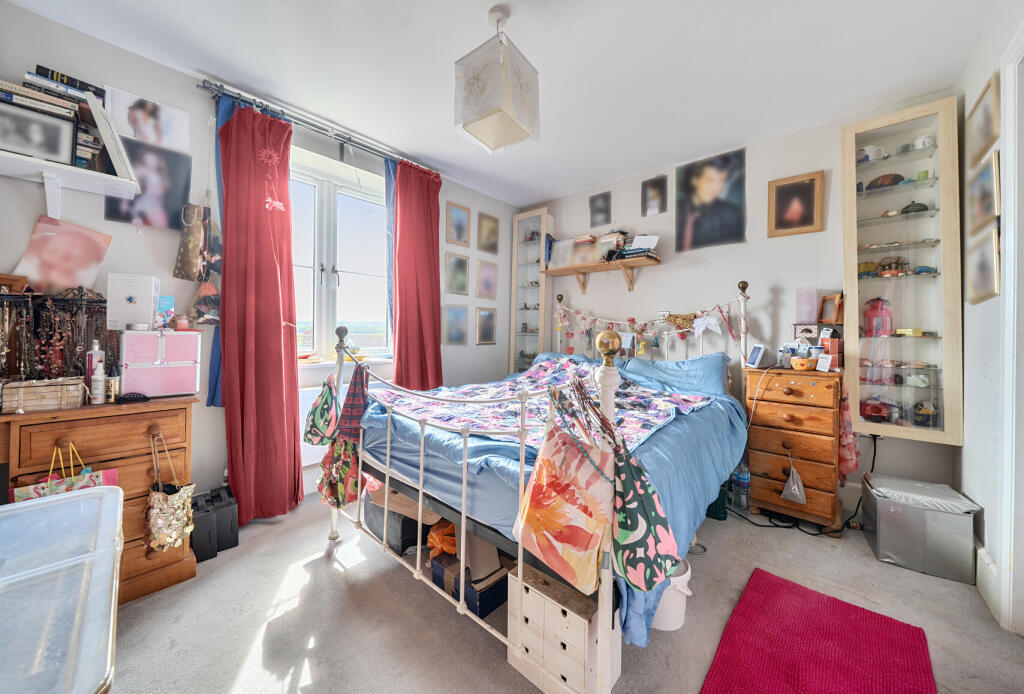 House in Bristol - More