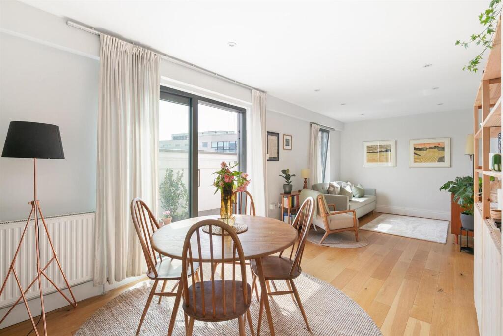 Main image of property: Queens Road, London