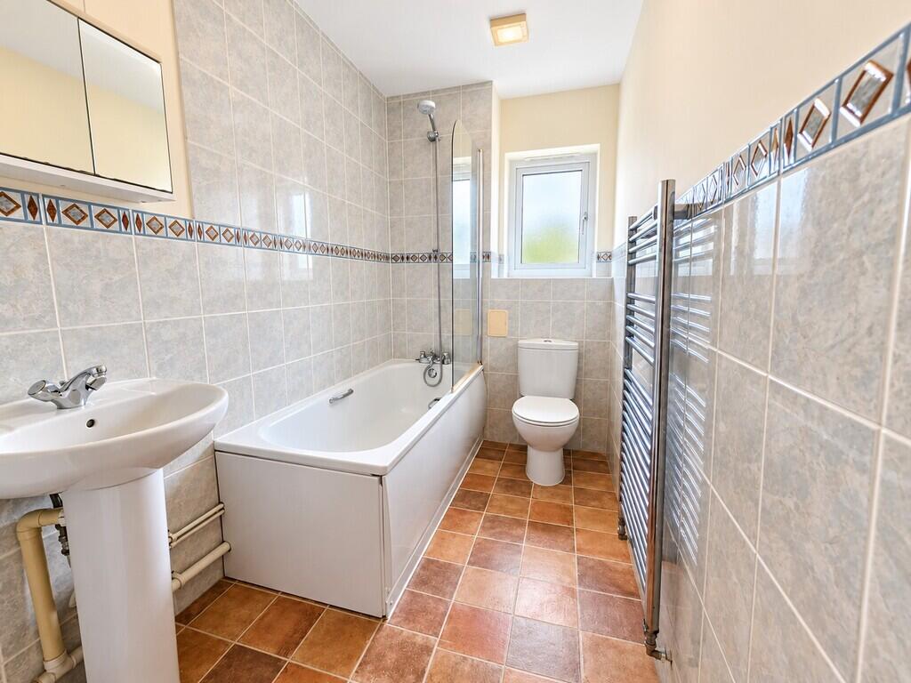 Apartment in Dorchester - View 4