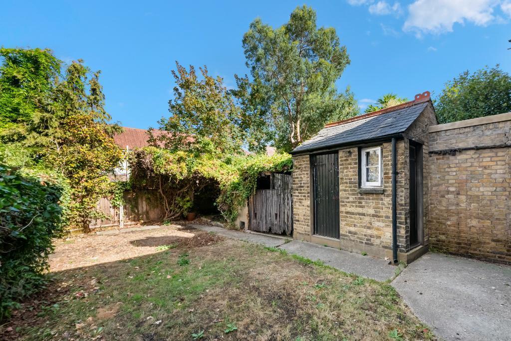 House in London, Poets Corner, Hanwell - More