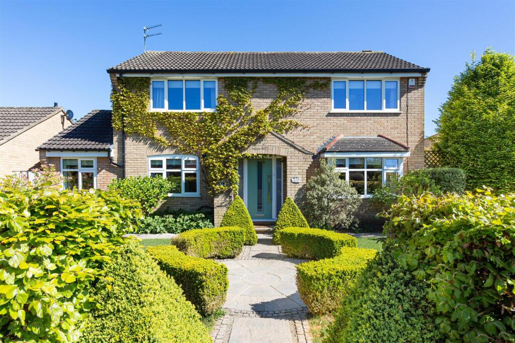 Main image of property: Towthorpe Road, Haxby, York