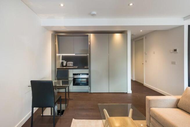 Studio flat for rent