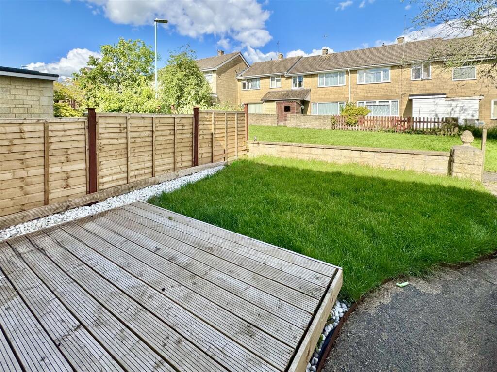 House in Cotswold, New Mills, Cirencester - View 2