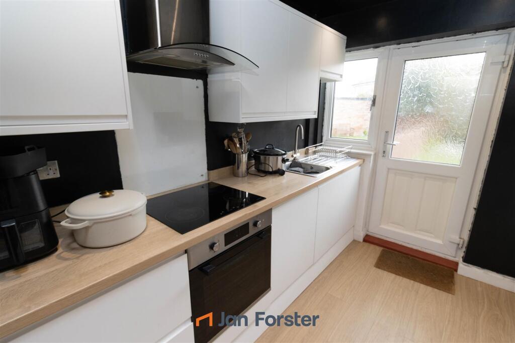 House in Newcastle upon Tyne, Tyne and Wear - View 3
