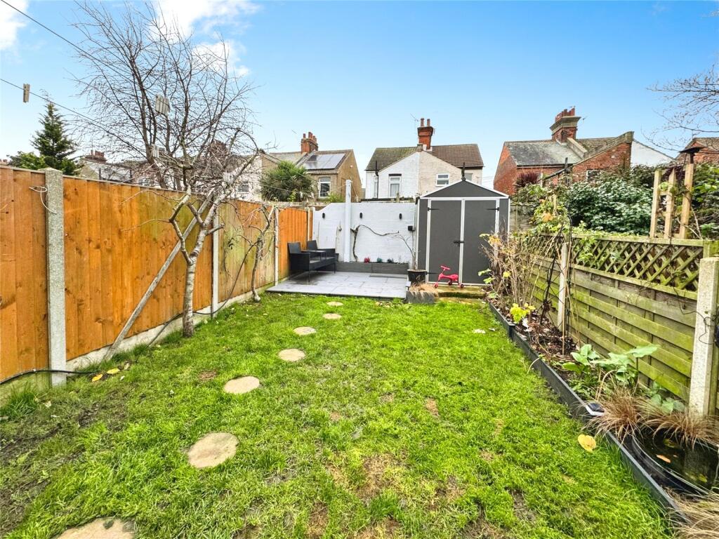Dudley Road, Clacton-on-Sea, Essex photo 2