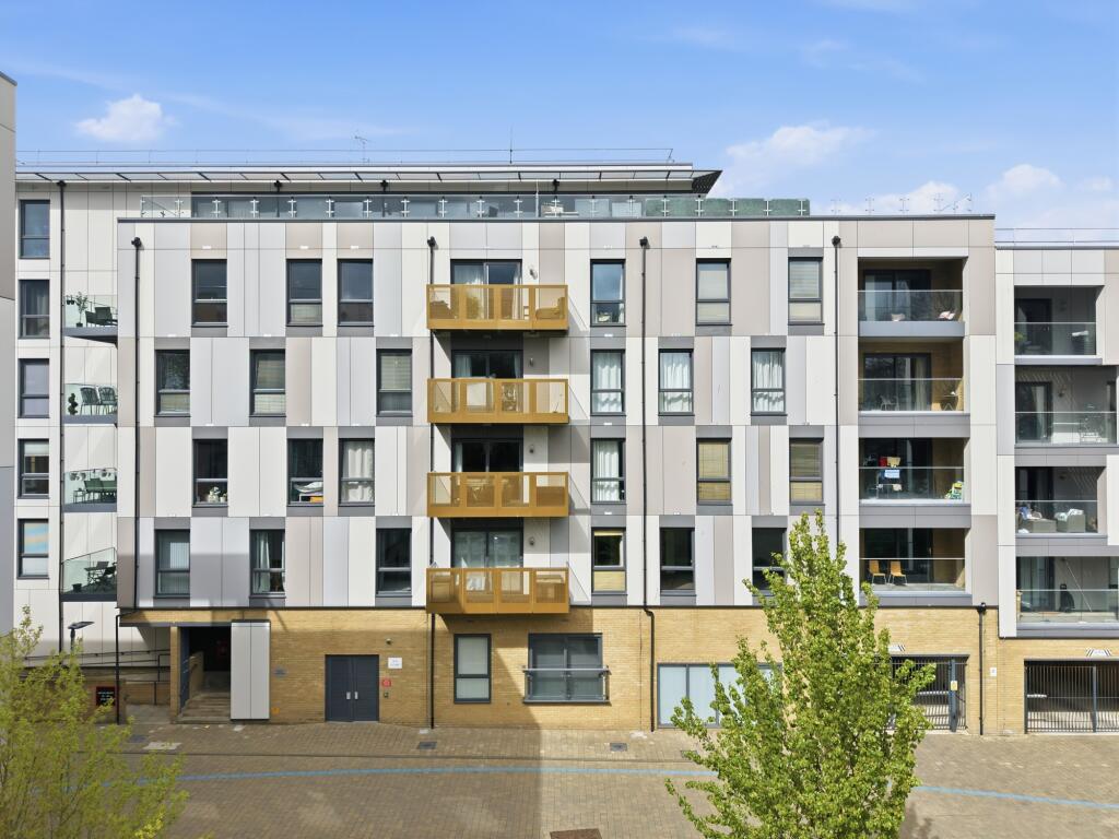 Main image of property: Watson Heights - Commercial Unit (B1 Use) & One Bedroom Apartment