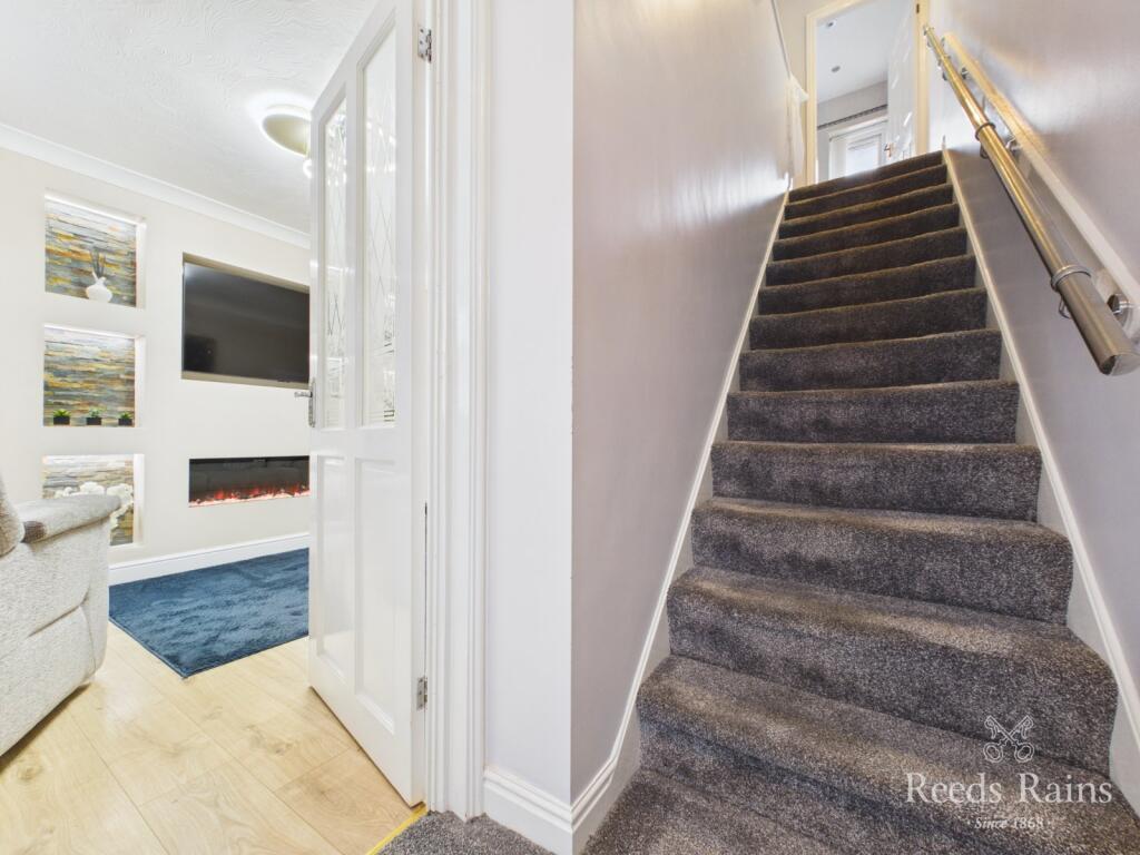House in Hull - View 5
