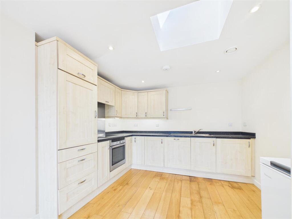 Main image of property: Exchange Yard, Bucklersbury, Hitchin