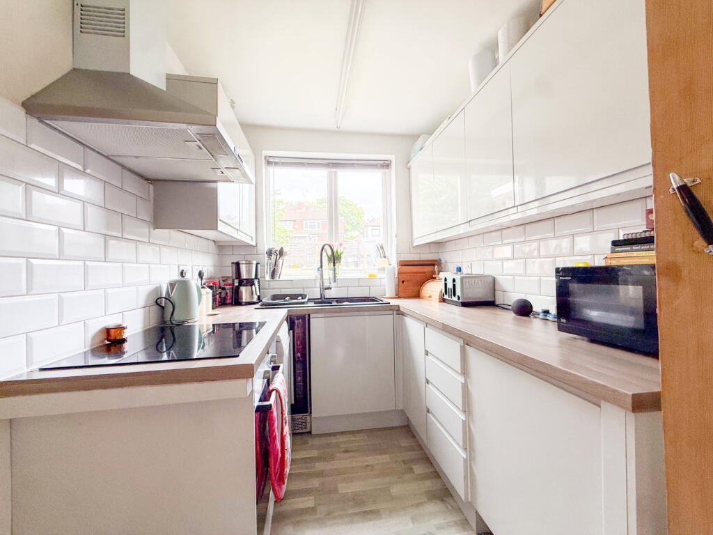 West Park Avenue, Birmingham, B31 - More