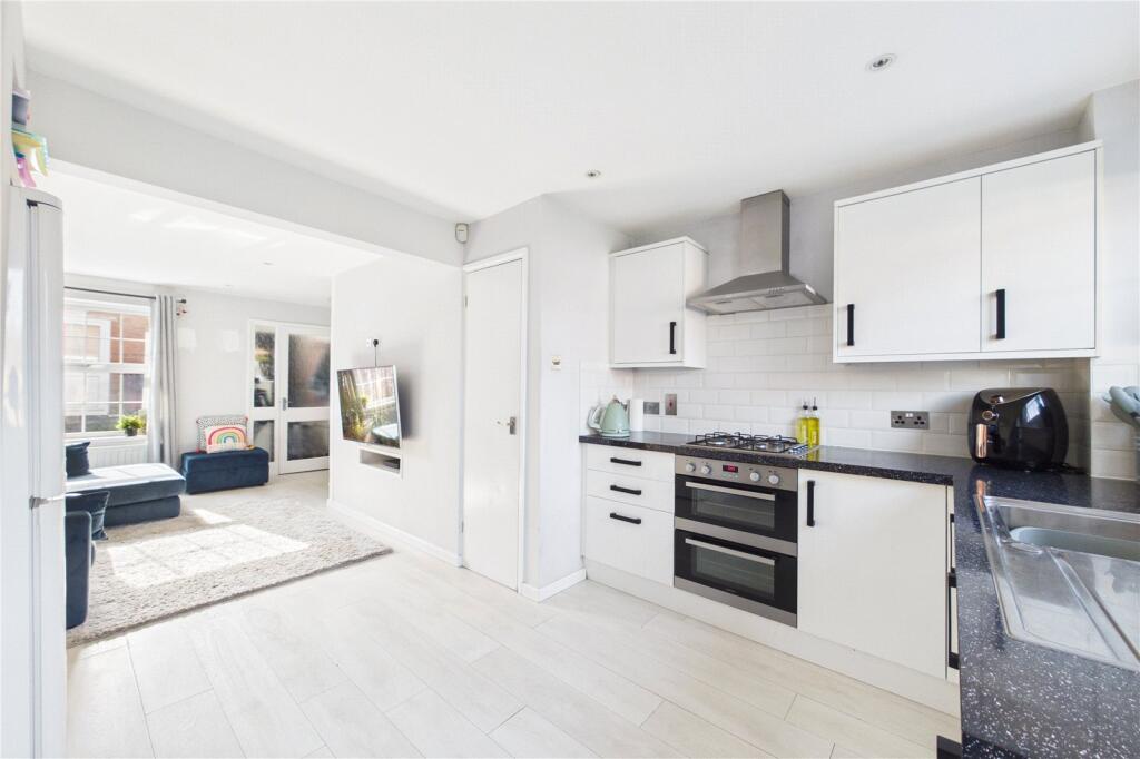 Denby Way, Tilehurst, Reading, Berkshire, RG30 – pohled 4