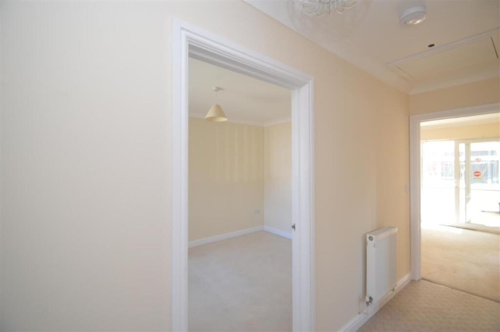 Ash Road, Newport - View 4