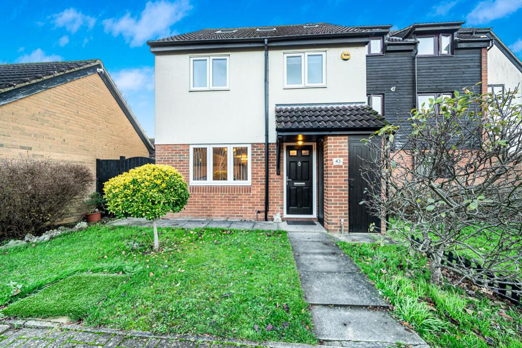 Main image of property: Standingford, Harlow