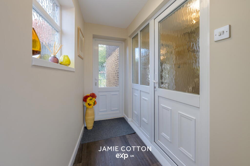 House in Dudley, West Midlands - View 2