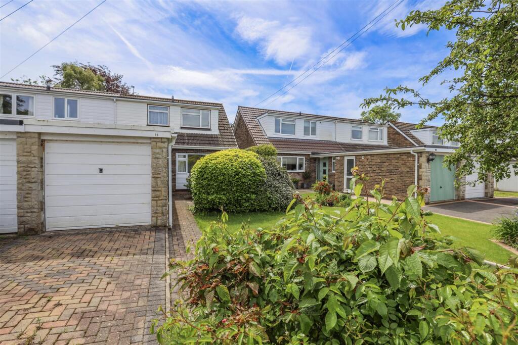 House in Cowbridge, Llanblethian