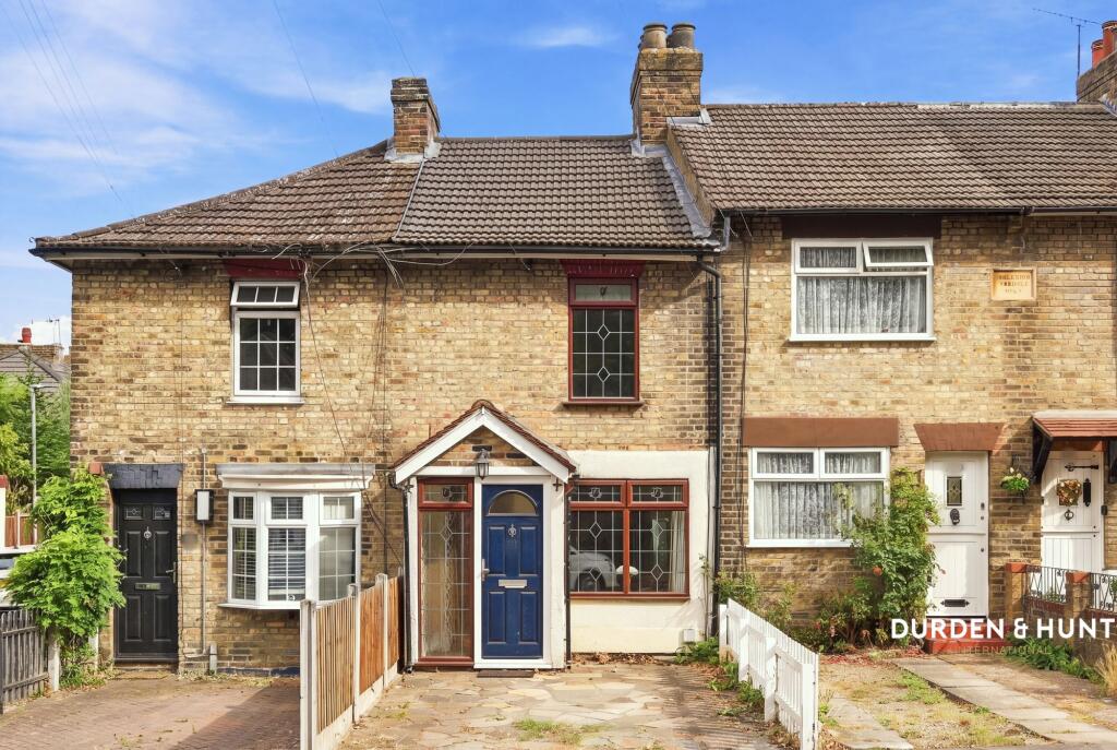 Main image of property: Crescent Road, Warley, CM14