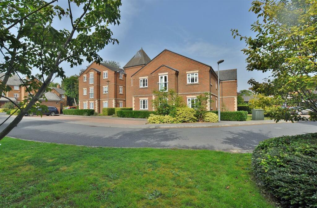 House in Stevenage - View 4