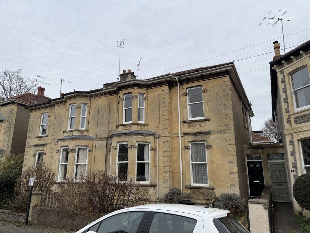 Main image of property: Montrose Avenue TFF, Redland, Bristol, BS6