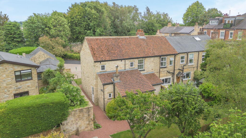 Wetherby, The Quarry, LS22 photo 3