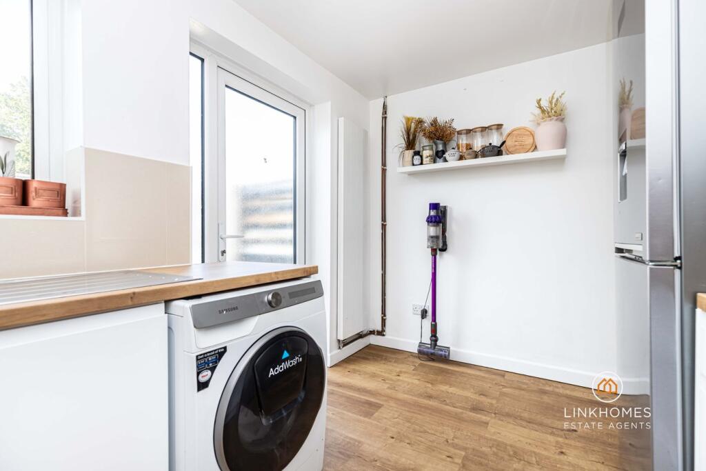 Additional image 11 of Cooke Road, Poole, BH12