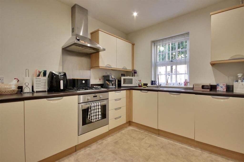 House in Beverley, East Riding of Yorkshire - View 5