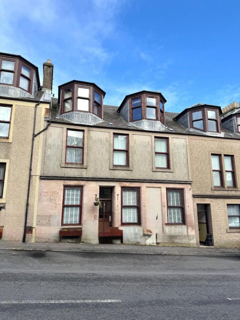Main image of property: Top Floor Flat L, 16 Cardiff Street, Millport