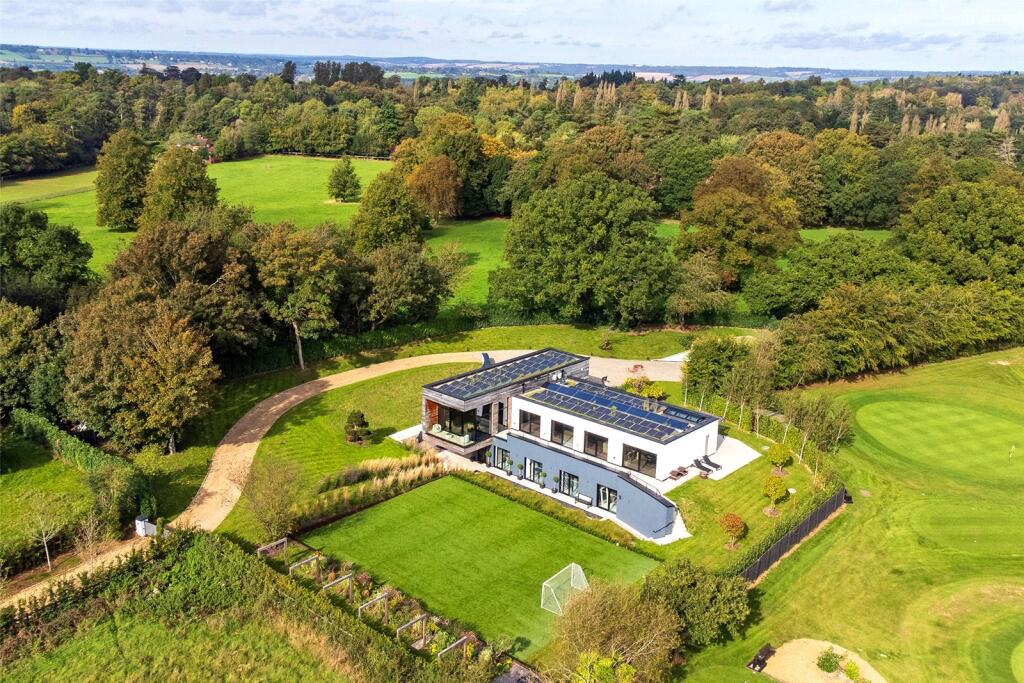 Main image of property: Hitcham Lane, Taplow, Maidenhead, Buckinghamshire, SL6