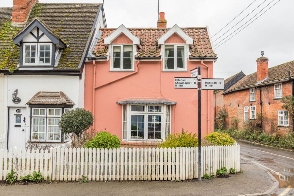 Main image of property: 142 High Street, Bildeston, Suffolk