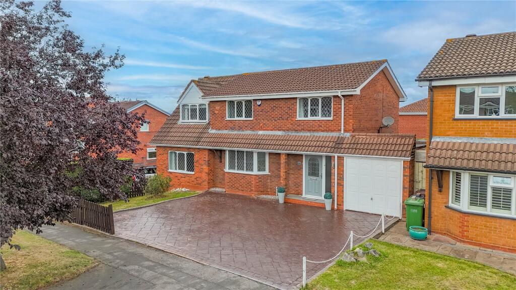 Main image of property: Park Hall Crescent, Castle Bromwich, B36