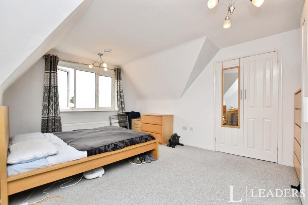 Main image of property: Snowley Parade, Bishop's Stortford, Hertfordshire, CM23