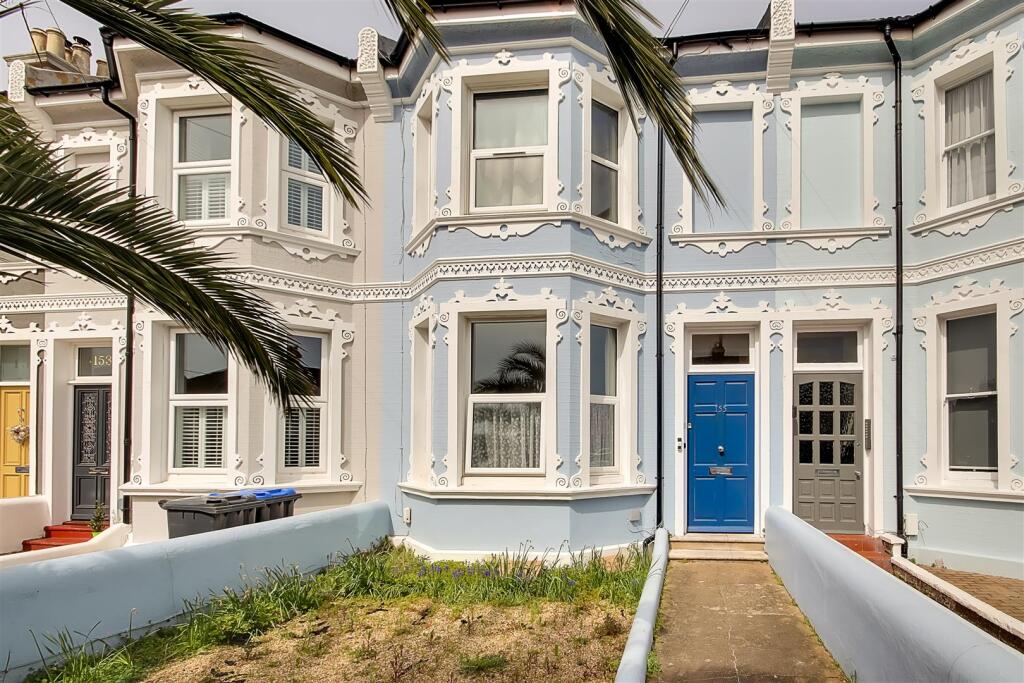 Main image of property: Lyndhurst Road, Worthing, BN11