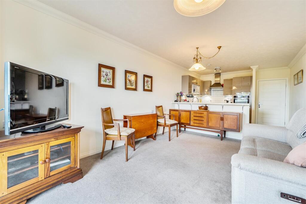 Apartment in Penzance, Cornwall - View 4
