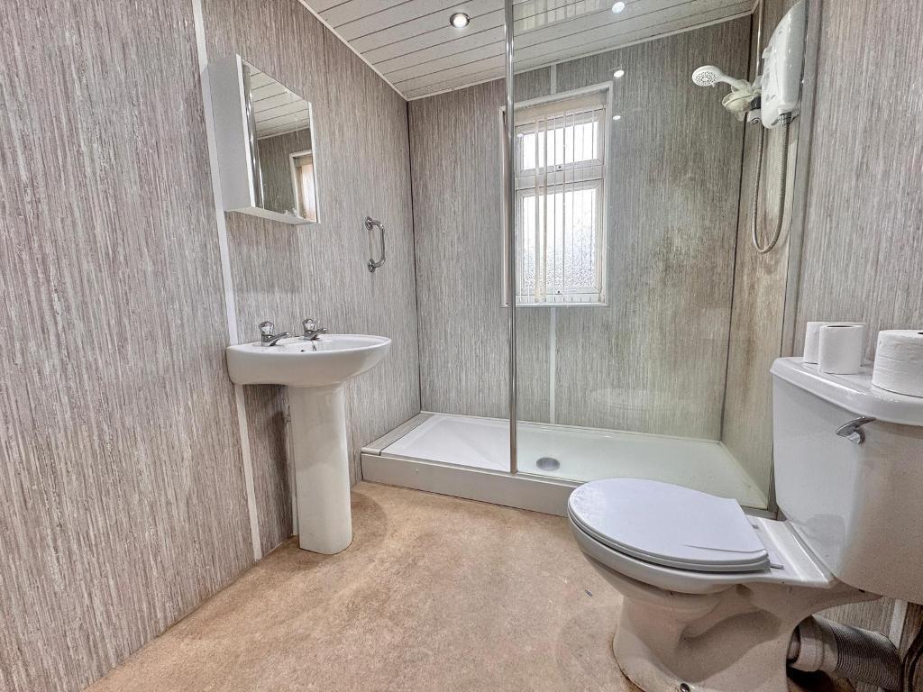 Additional image 15 of Crockford Road, West Bromwich, West Midlands, B71 2ET
