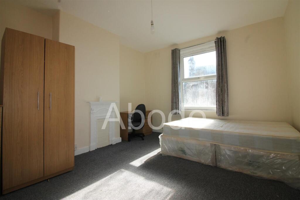 Harold Walk, Hyde Park, Leeds - Pogled 4