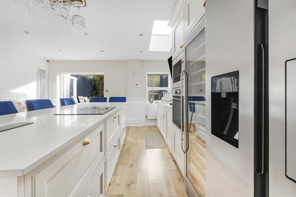 House in London - More