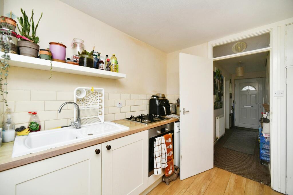House in Brighton - View 5